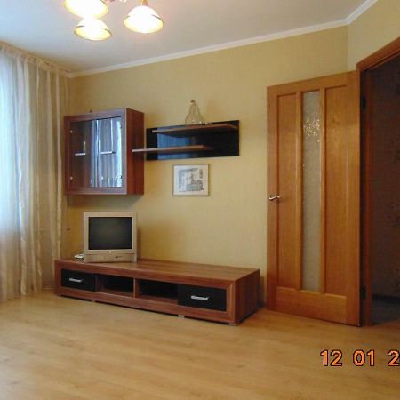 Уютная Квартира В Районе Медуниверситета Vinnytsia Exterior foto
