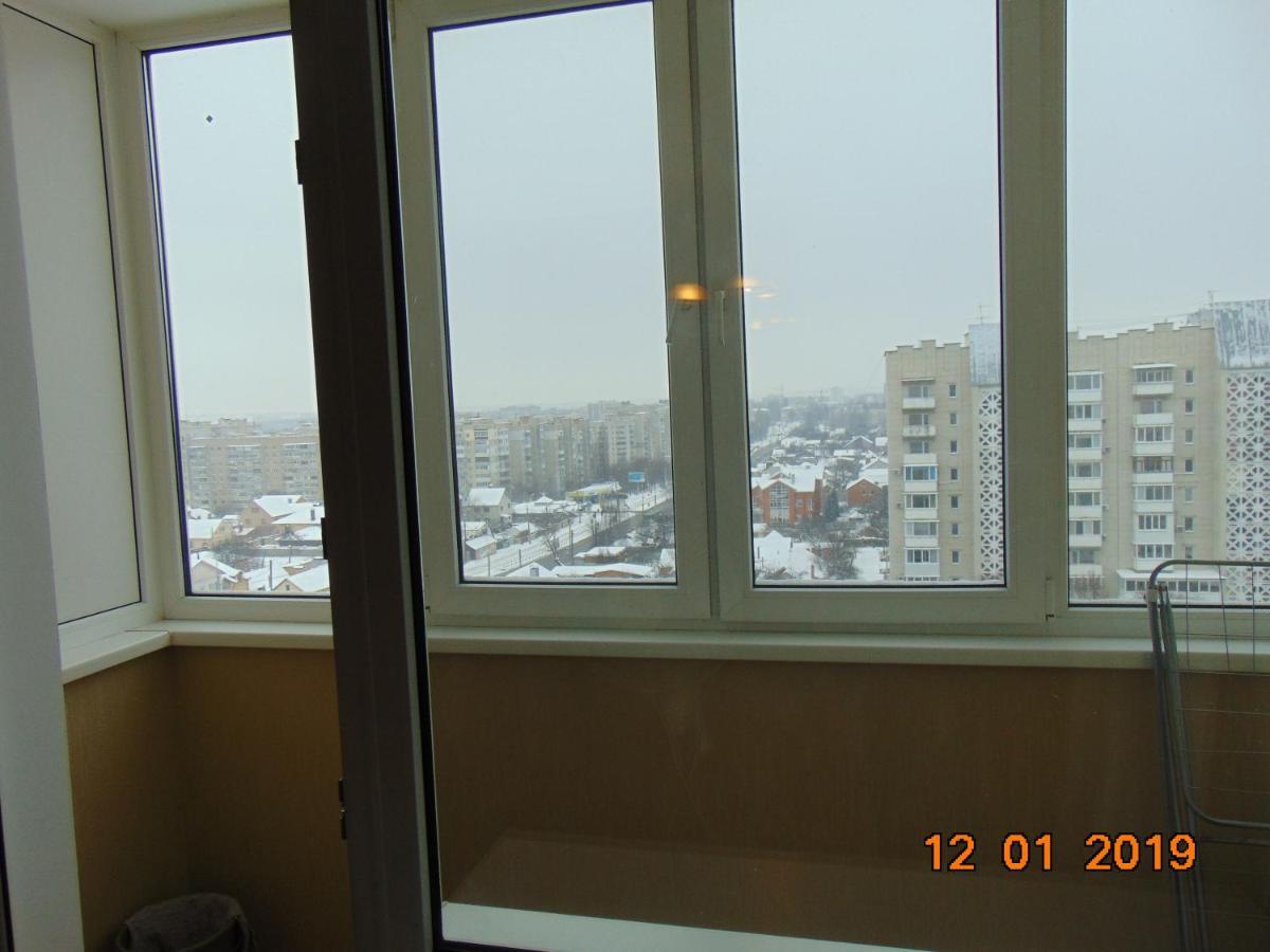 Уютная Квартира В Районе Медуниверситета Vinnytsia Exterior foto